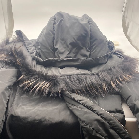 Prada Puffer Jacket - Picture 10 of 10